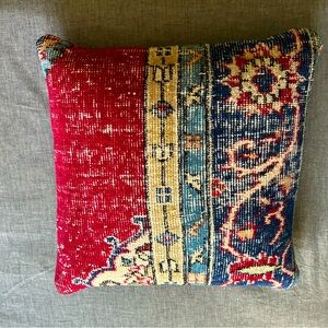 Kilim accent pillowcase and pillow